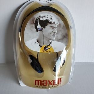 Vintage Maxell HP-200F Lightweight Stereo Headphones Foldable BRAND NEW SEALED